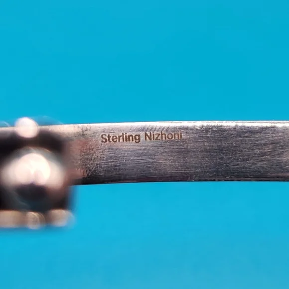 Elegant Silver Beaded Bracelet - Picture 4 of 6